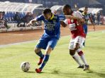 persib-bandung-kalahkan-persipura-jayapura-3-0_20190519_200315.jpg