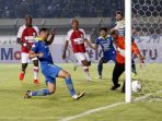 persib-bandung-kalahkan-persipura-jayapura-3-0_20190519_201202.jpg