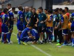 persib-bandung-kalahkan-pss-sleman-dengan-skor-2-0_20230206_122948.jpg