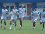 persib-bandung-latihan-lari.jpg