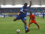 persib-bandung-u-19-kalahkan-borneo-fc-u-19_20181115_190140.jpg