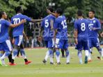 persib-bandung-uji-coba-di-yogyakarta_20180101_061027.jpg