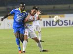 persib-bandung-vs-badak-lampung-fc_20191217_142816.jpg