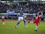 persib-taklukkan-tanjung-pagar-united-6-1_20220606_021647.jpg