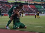 persibaya-vs-barito-putera-di-laga-liga-1_20190710_101027.jpg