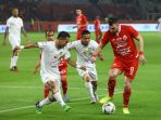 persija-jakarta-jamu-persebaya-surabaya-di-gbk_20191217_202004.jpg