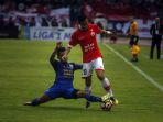 persija-jakarta-kalahkan-persib-bandung_20171103_195808.jpg