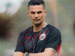 persija-jakarta-liga-1-carlos-pena.jpg