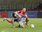 persija-jakarta-menang-1-0-atas-borneo-fc_20221207_231923.jpg