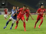 persija-jakarta-taklukan-persib-bandung-dengan-1-0_20211121_190354.jpg