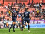 persik-kediri-cukur-arema-fc-5-2_20230715_193241.jpg