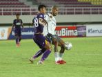 persik-kediri-vs-persib-bandung_20221207_214101.jpg