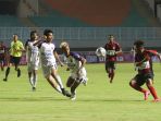 persipura-hadapi-persita-pada-laga-liga-1_20210828_214729.jpg
