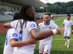 persipura-jayapura-takluk-0-1-dari-arema-fc_20210929_190531.jpg