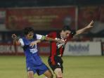 persipura-jayapura-taklukkan-psm-makassar-1-0-4_20151124_130707.jpg