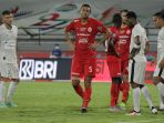 persipura-taklukkan-persija-2-1_20220112_123838.jpg