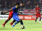 persis-dikalahkan-tamunya-persib-saat-pembukaan-stadio-manahan_20200217_004435.jpg