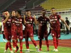 persis-solo-vs-persijap-jepara-selebrasi-rivaldi-bawuo_20211111_183543.jpg