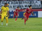 persis-solo-vs-psis-semarang-berakhir-imbang-tanpa-gol_20220903_231638.jpg