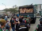 personel-dari-kodam-jaya-membantu-pemprov-dki-jakarta.jpg