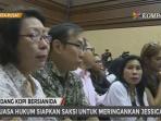 pertama-kalinya-ibu-jessica-hadiri-sidang_20160905_191136.jpg