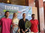 pertandingan-tenis-eksebisi-eugenie-bouchard-dan-luna-maya.jpg