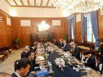 pertemuan-bilateral-antara-menlu-ri-retno-marsudi-dan-menlu-swiss.jpg