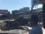 pertokoan-di-atas-jembatan-jompo-kecamatan-kaliwates-jember-ambruk.jpg