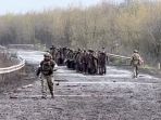 pertukaran-tahanan-ukraina-dan-rusia_20230418_143125.jpg
