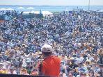 pertunjukan-live-band-rock-di-aichi-jepang.jpg
