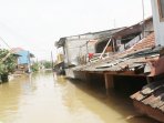 perumahan-total-persada-banjir-hingga-3-meter-lebih_20161115_162156.jpg