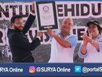 perwakilan-dari-the-guinness-book-of-world-records_20161128_224319.jpg