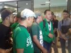 perwakilan-suporter-persebaya-surabaya-atau-lebih-dikenal-bonek-mania_20161110_135854.jpg