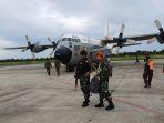 pesawat-hercules-c-130-skadron-udara-32-a-1316-ke-bandara-nop-goliath-dekai-yahukimo.jpg
