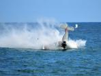 pesawat-jatuh-ke-laut_20150521_112531.jpg
