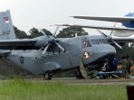 pesawat-milik-tni-al-tergelincir-di-batam_20160610_210751.jpg