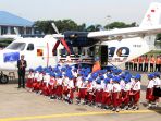 pesawat-n219-diberi-nama-nurtanio-oleh-presiden-jokowi_20171110_212205.jpg
