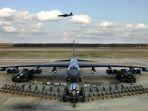 pesawat-pengebom-b-52h-stratofortress.jpg