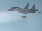 pesawat-su-34-menjatuhkan-bom-fab-3000-ke-pasukan-musuhcc.jpg