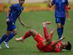 pesepak-bola-timnas-indonesia-rachmat-irianto.jpg