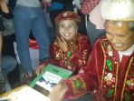 peserta-nikah-massal-mulyana-dan-nurdin-basuni_20171231_225228.jpg