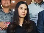 pesinetron-dan-pemain-ftv-tamara-tyasmara-didampingi-tim-kuasa-hukumnya-di-polda-metro-jaya.jpg