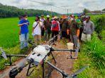 petani-di-banyuwangi-dikenalkan-dengan-teknologi-drone.jpg