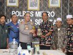 petani-ke-polres-lskd.jpg