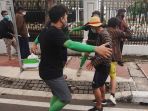 petani-tembakau-demo-tolak-kenaikan-cukai_20210920_175146.jpg