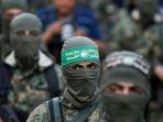 petempur-brigade-al-qassam-sayap-militer-hamas-dalam-sebuah-parade-militer-2.jpg