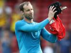petr-cech-lepashelmmm_20160828_185434.jpg