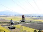 petugas-kabel-listrik-jepang-bergelantungan_20161119_072227.jpg