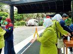 petugas-medis-dari-politeknik-kesehatan-jakarta-1-kemenkes.jpg