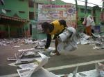 petugas_bersih_sampah_palembang.jpg